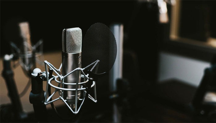 ラジオ番組出演